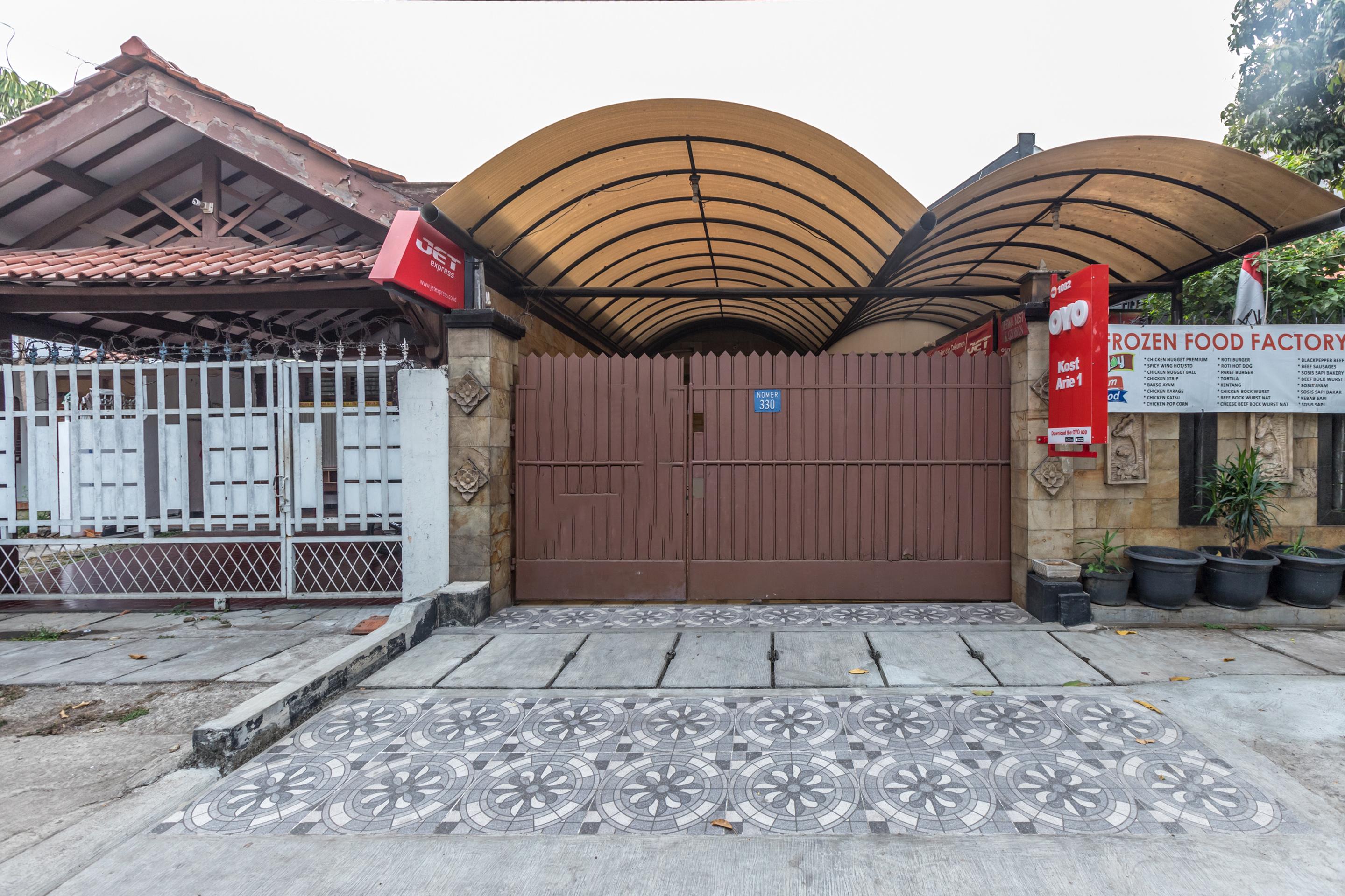 Super Oyo 1487 Residence Khoe Τζακάρτα Εξωτερικό φωτογραφία