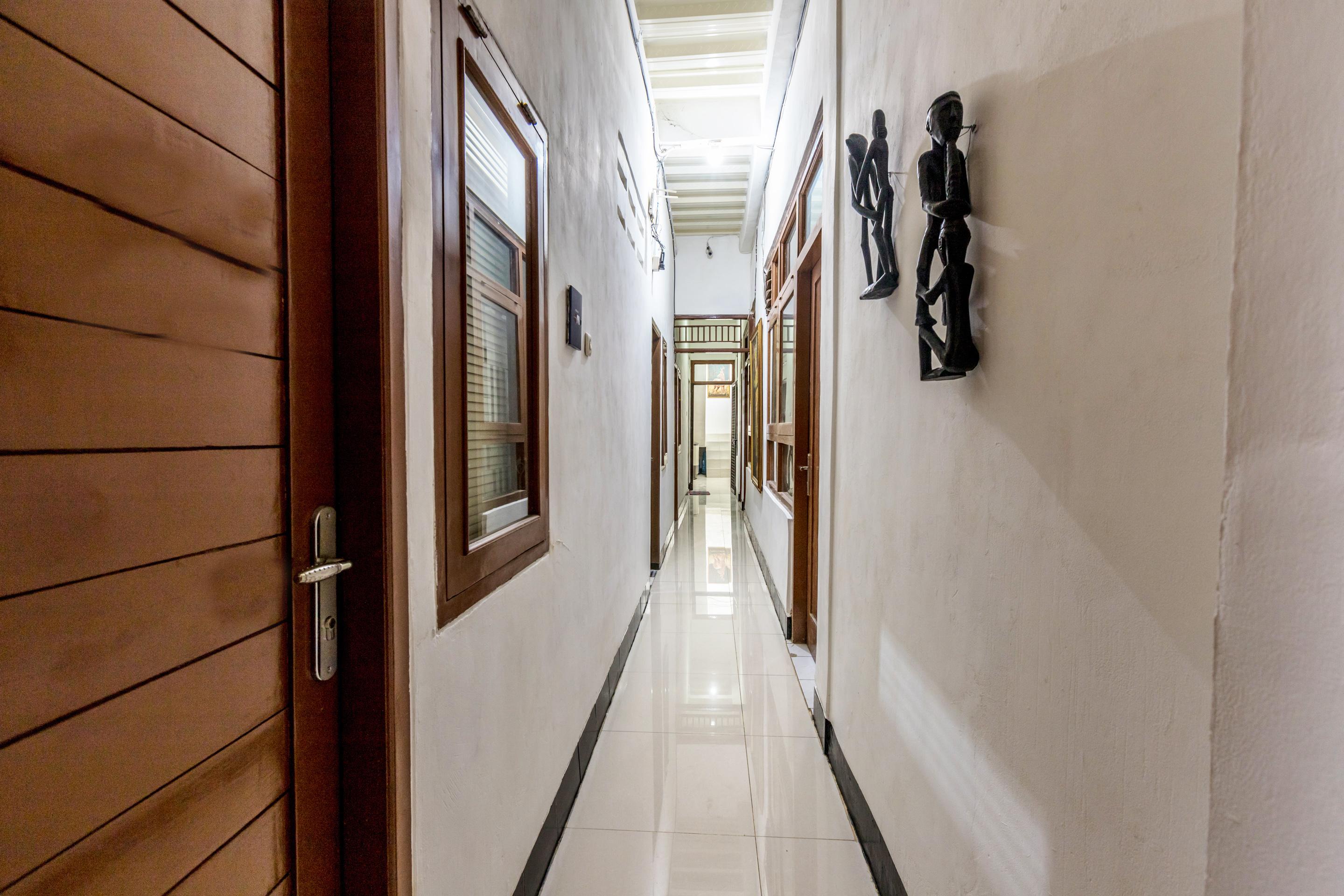 Super Oyo 1487 Residence Khoe Τζακάρτα Εξωτερικό φωτογραφία