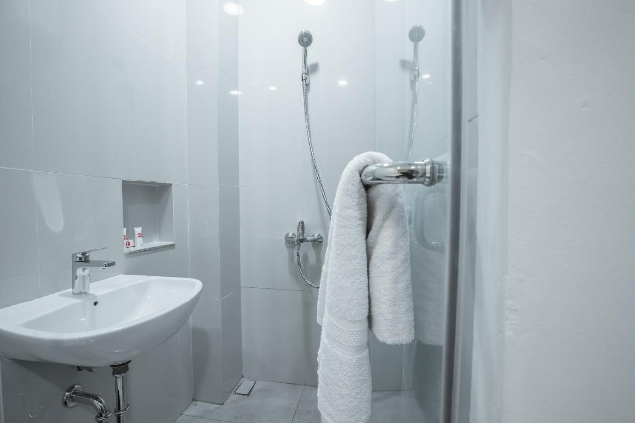 Super Oyo 1487 Residence Khoe Τζακάρτα Εξωτερικό φωτογραφία